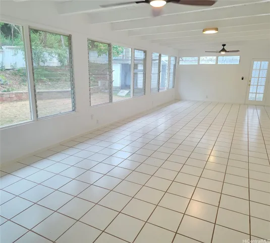 Enclosed 17' x 32' lanai