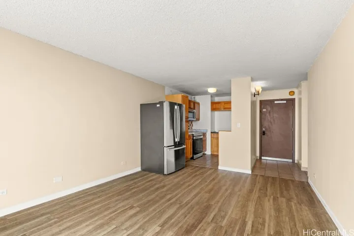 Large living room.