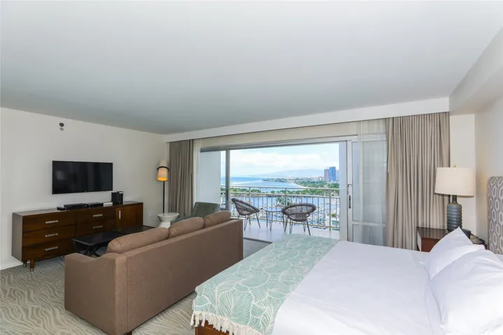 Ocean views from the bed