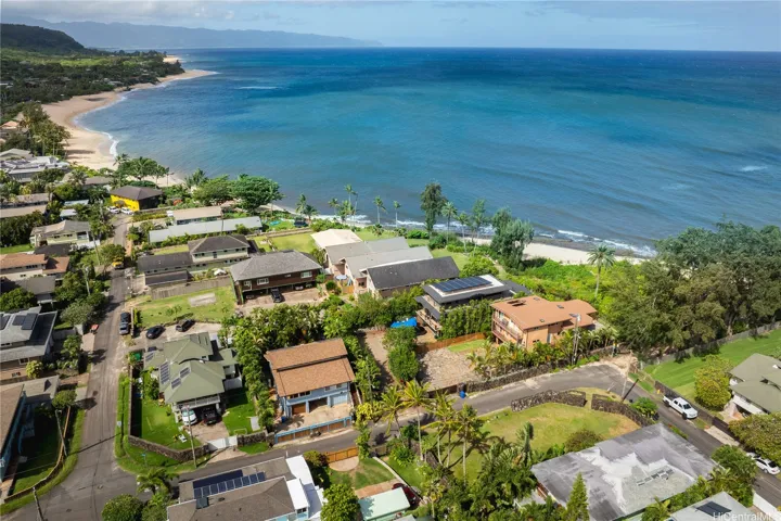 Explore miles of uninterrupted coastline in both directions