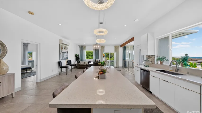 Quartz counter tops, porcelain floor tiles.
