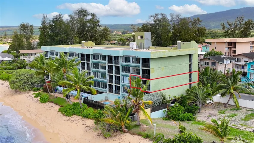 3rd Floor end unit beachfront rtreat.