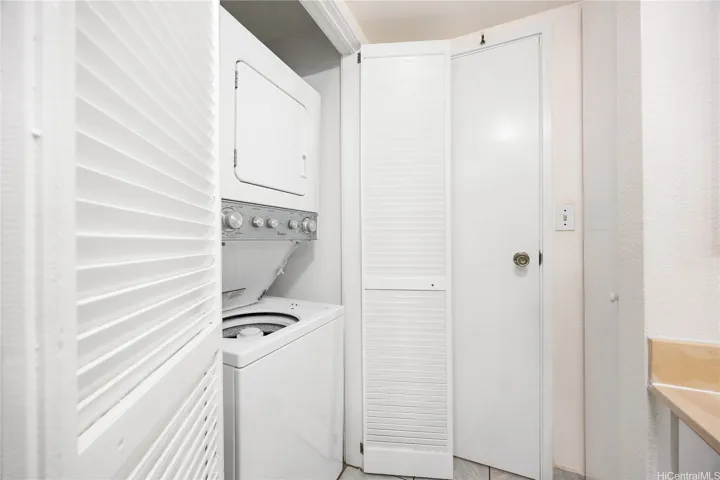 Convenience of washer & drier in the unit.