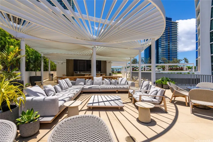 Designed by Studio Gang and BASE Engineering, the building's accolades include the 2025 PTI Award of Merit in "Buildings", First Place in the High-Rise category at the 2024 Excellence in Concrete Construction Awards, and ASCE Hawaii's 2023 Best Building/Structural Project. It also earned the 2023 Build Hawaii Grand Award and a 2023 Award of Merit from the Structural Engineers Association of Illinois.