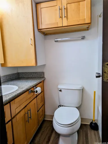 Bath has upgraded oak cabinets and Granite counter top