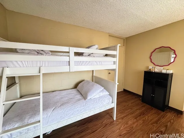 Bunker Bed