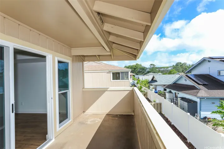 Breezy  Lanai to enjoy
