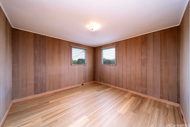 1 of the 3 bedrooms