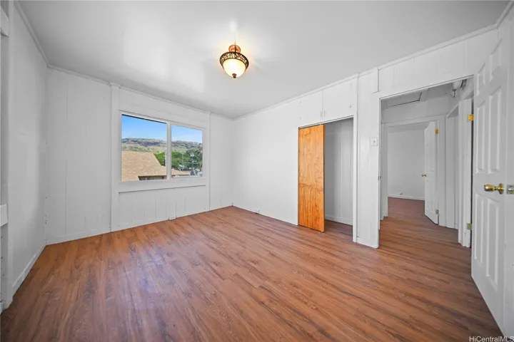 Upstairs Bedroom 2