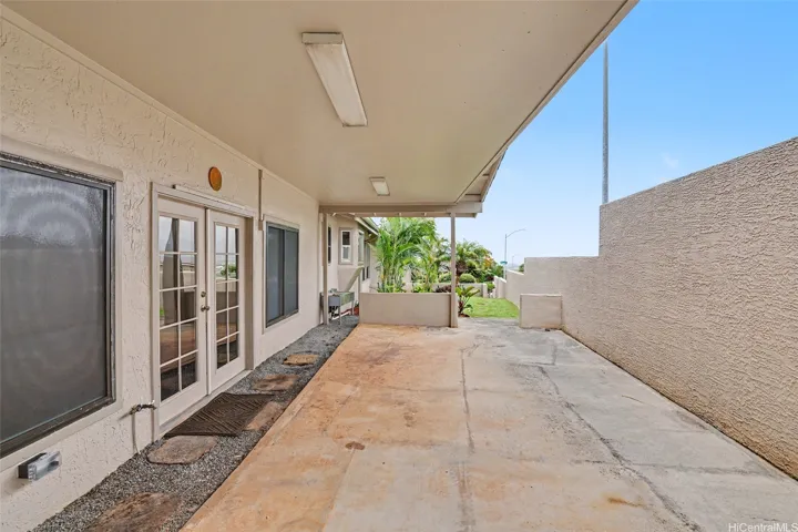 Spacious covered​​‌​​​​‌​​‌‌​‌‌​​​‌‌​‌​‌​‌​​​‌​​ lanai