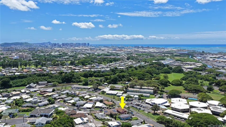 Near Moanalua Elementary and Moanalua Middle.