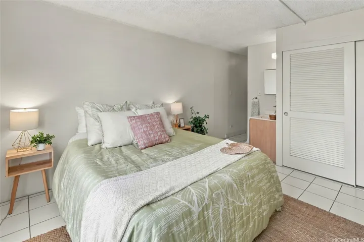 Ample closet space.