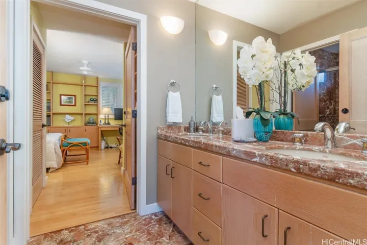 Jack and Jill bathroom between bedroom nos. 2 and 3.