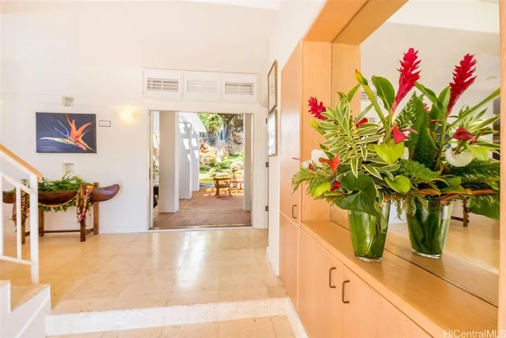Front foyer leading to the main level..