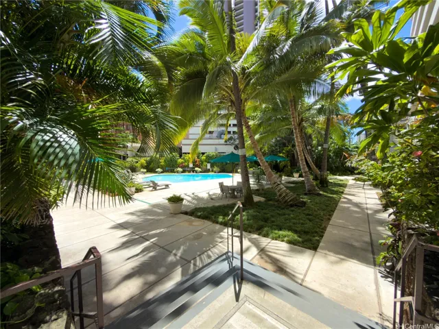 Entrance to the pool from the 20 minute loading zone upper deck parking lot