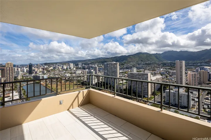 4001 Floor Lanai