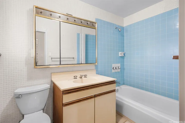 Downstairs Bedroom Ensuite