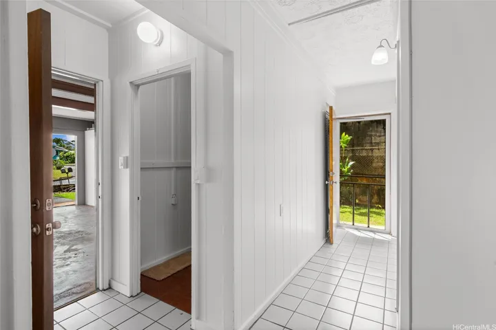 Separate Entrance & Large Storage Room