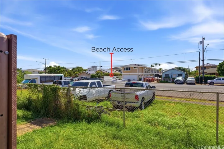 extra parking off Ft Weaver and beach access trail.
