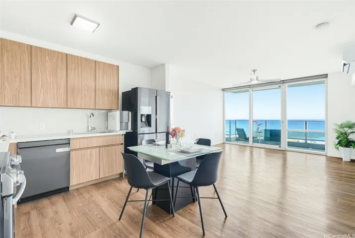 Kitchen & Living Room