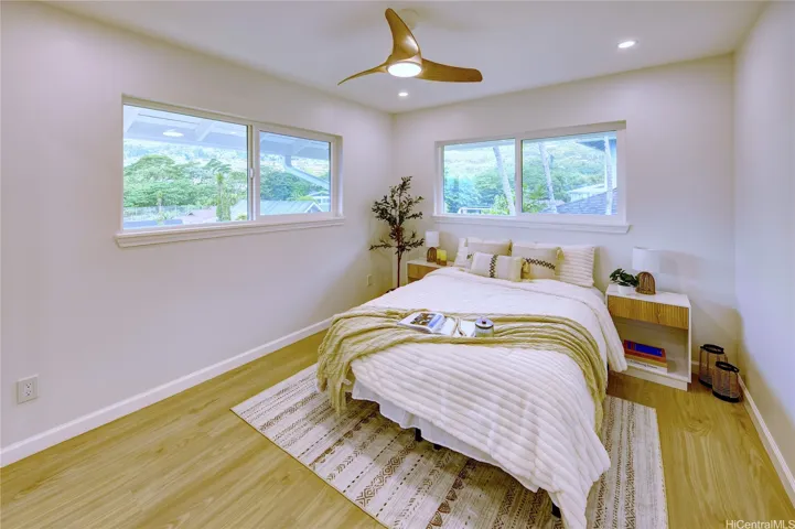 Upper-level Bedroom #2