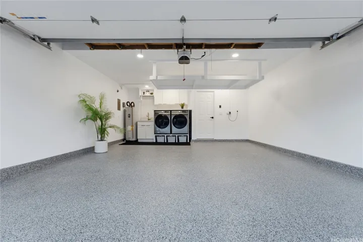 Brand new professional-grade epoxy flake flooring