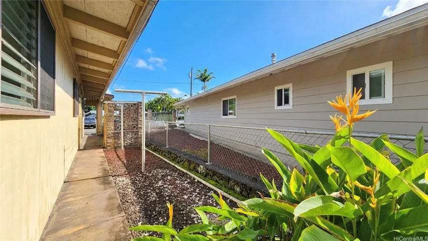 side yard