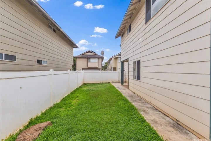 Gated and fenced yard space