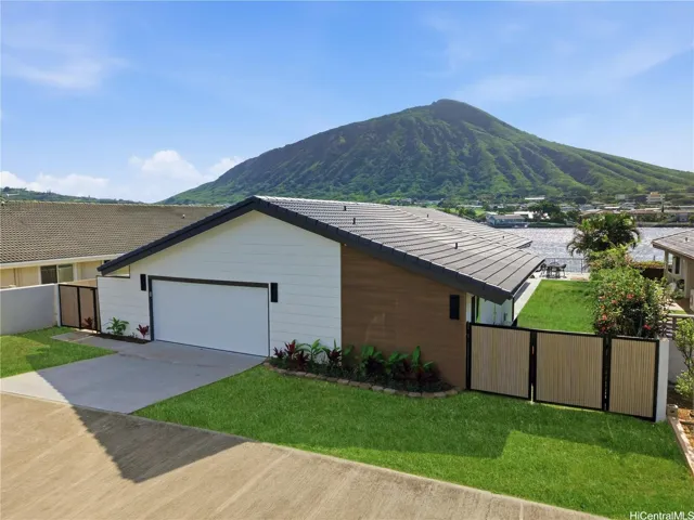 Fully remodeled single story,home