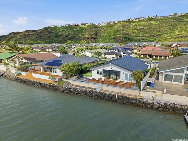 Makaa st is one of east honolulus premier neighborhhods