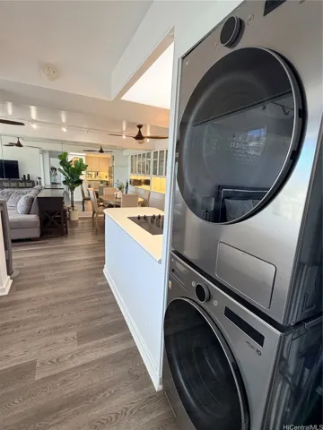Washer dryer