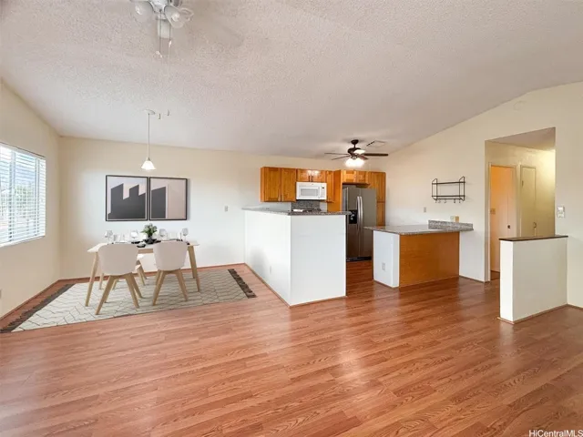 Enjoy a bright and spacious Concept Living and Dining area  
(Enhanced and Virtually staged )