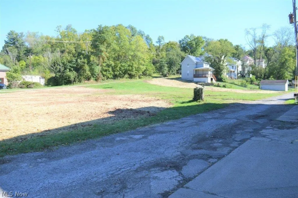 308 Gross Ave and Clifton St, Marietta, Ohio,MLS Now Listing ID