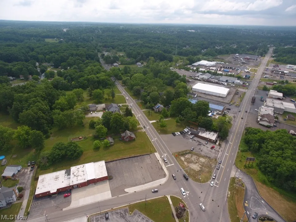 1901 Youngstown Warren, Girard, Ohio,MLS Now Listing ID