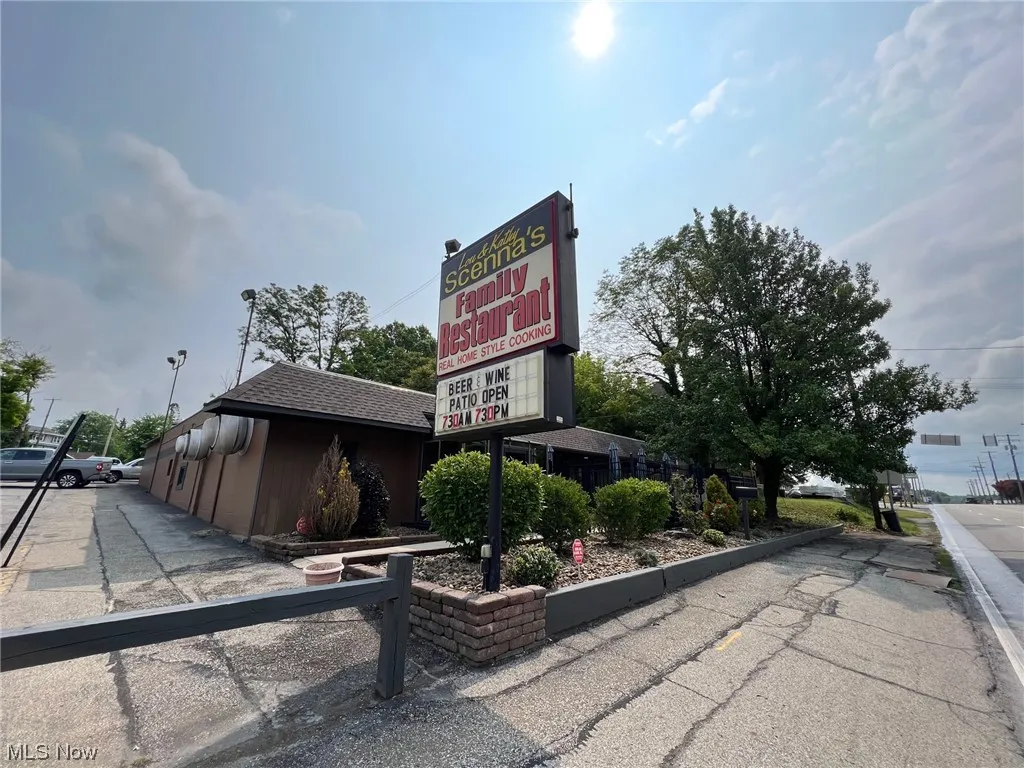 1901 Youngstown Warren, Girard, Ohio,MLS Now Listing ID