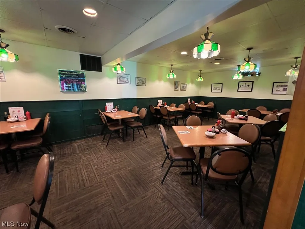 1901 Youngstown Warren, Girard, Ohio,MLS Now Listing ID