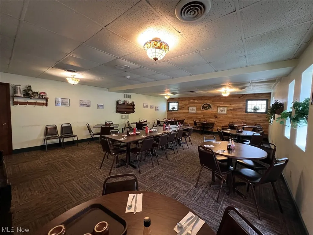 1901 Youngstown Warren, Girard, Ohio,MLS Now Listing ID