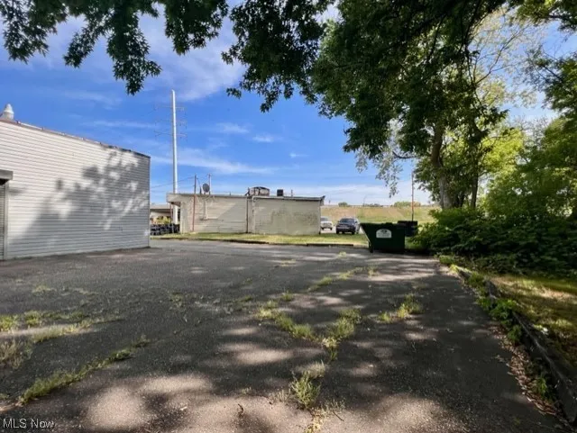 back parking/view