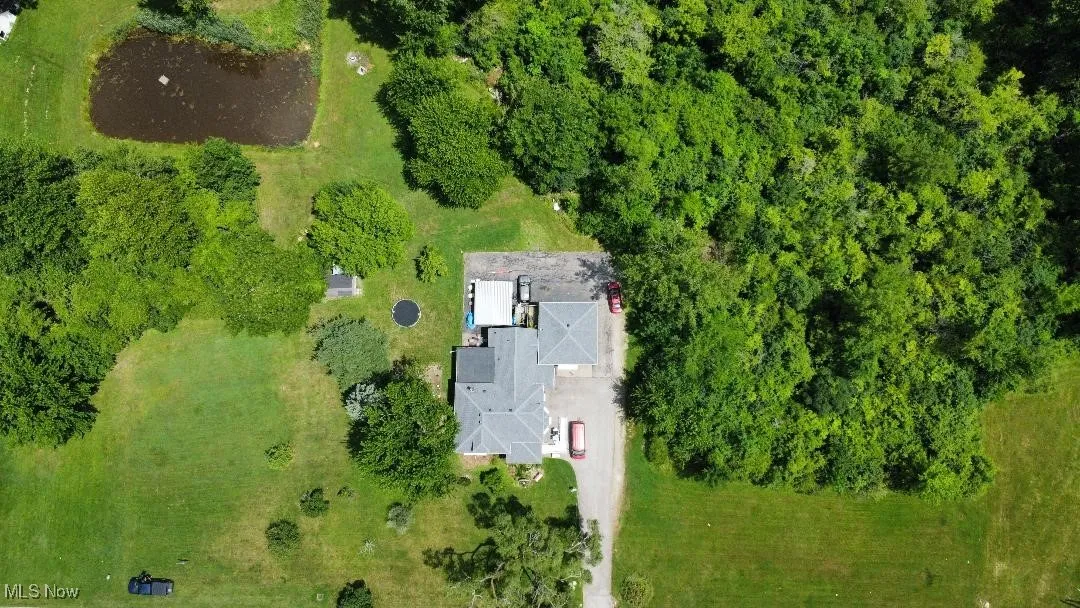 Aerial view of property and surrounding area