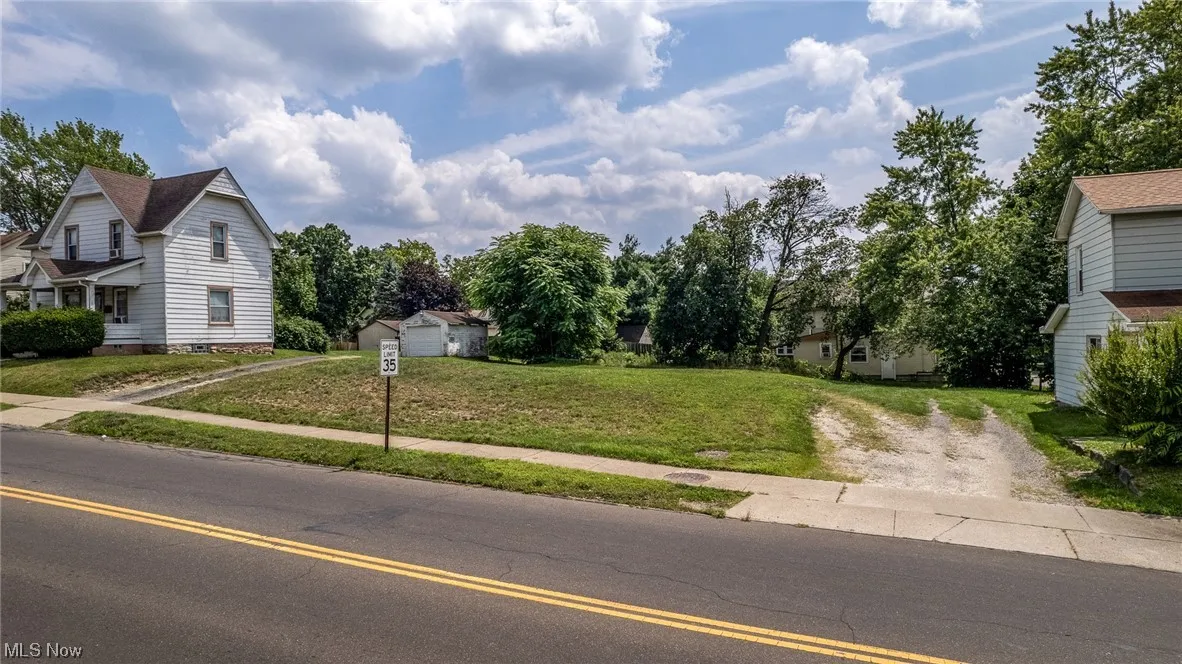 111 Churchill Road, Girard, Ohio,MLS Now Listing ID