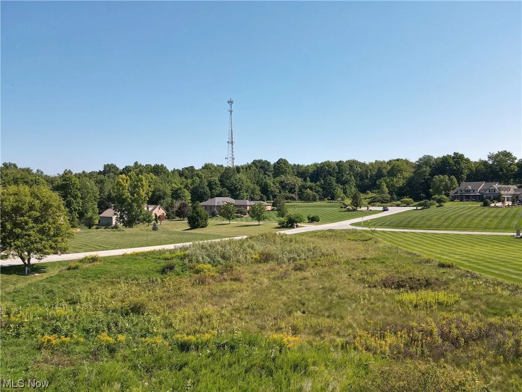 View of surrounding community