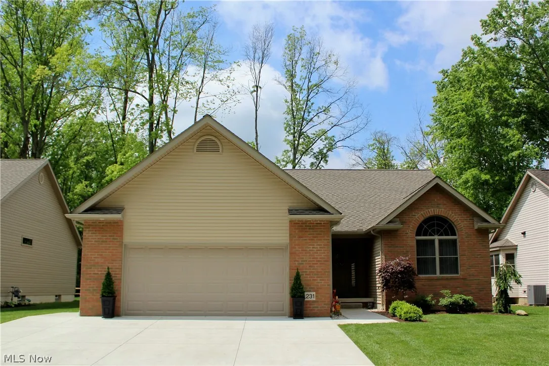 5 Lucretia Lane, Columbiana, Ohio,MLS Now Listing ID