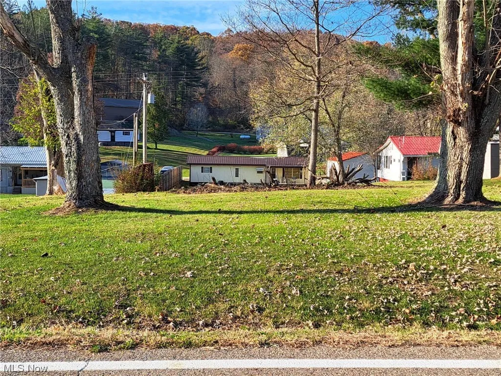 View from Lashley Road (SR 313)
