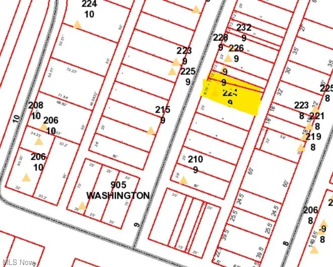 Map with the parcels highlighted in yellow