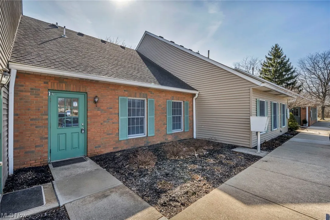 33398 Walker # D, Avon Lake, Ohio,MLS Now Listing ID
