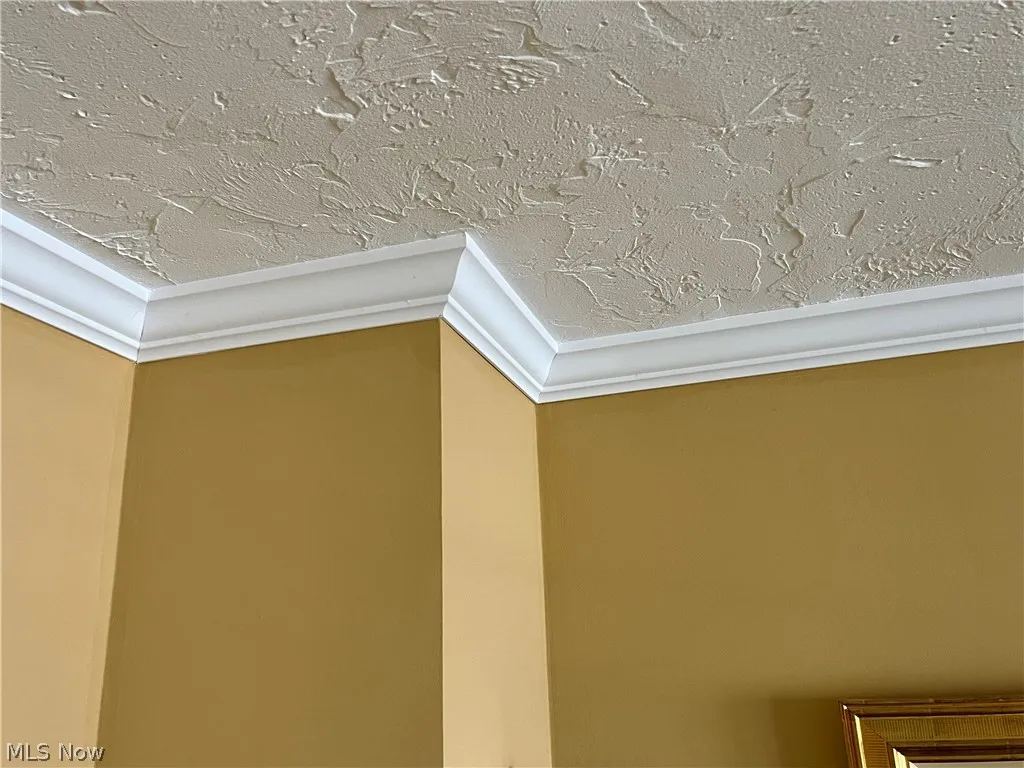 Crown molding