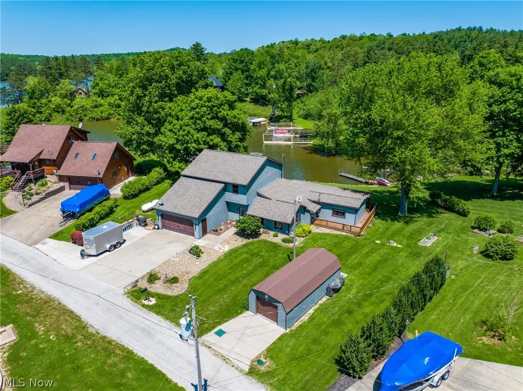 View of bird's eye view