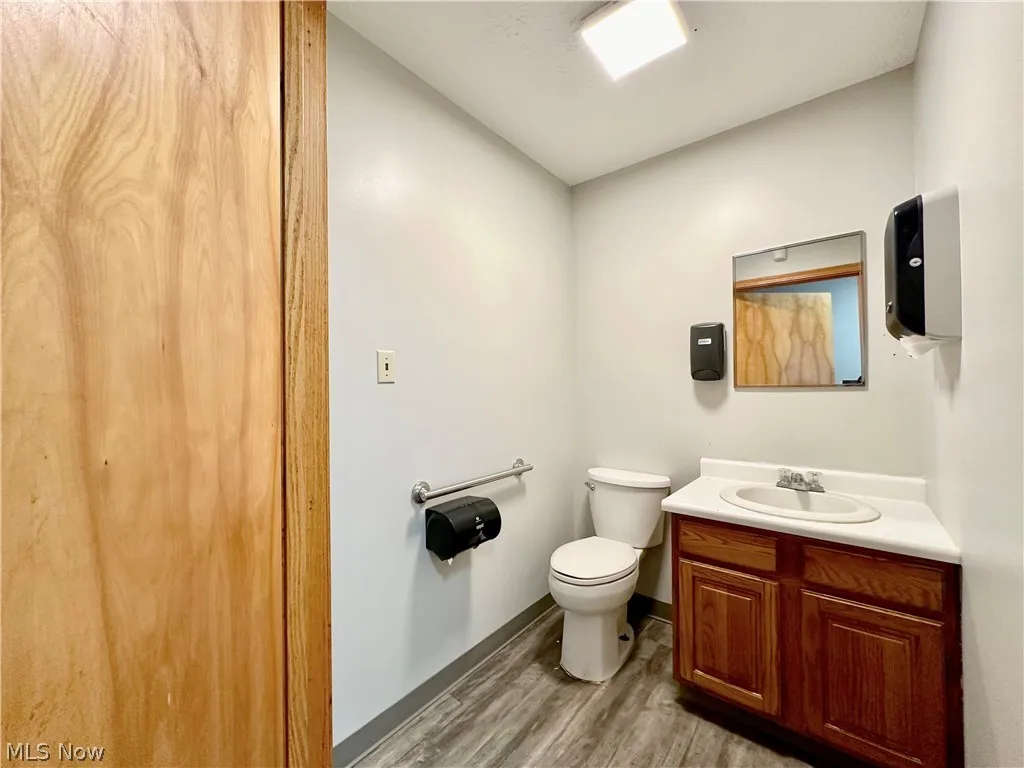 Mens Restroom