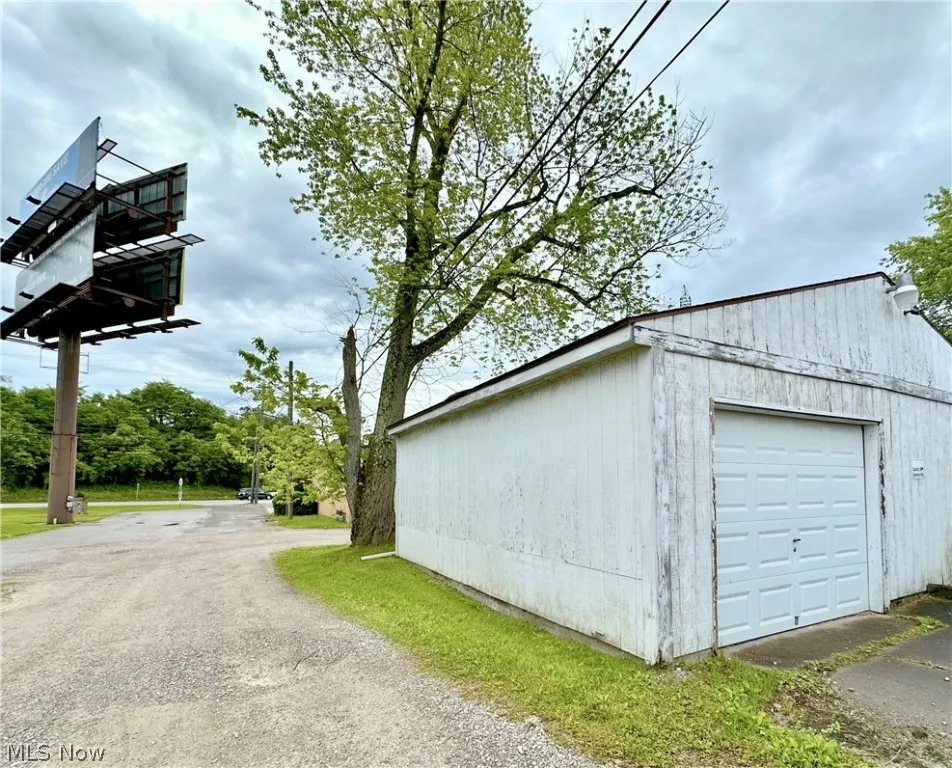 Alley Access from Grand Central Avenue