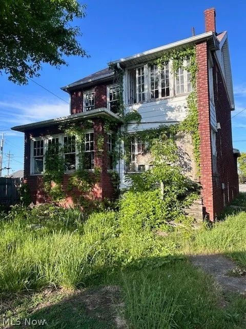 496 E 185th Street, Cleveland, Ohio,MLS Now Listing ID
